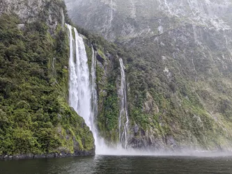 NZ2022_1842.jpg